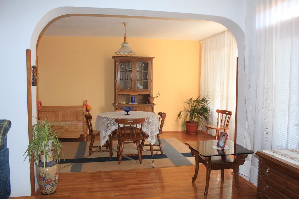 Apartments Anita Pomorie Rom bilde
